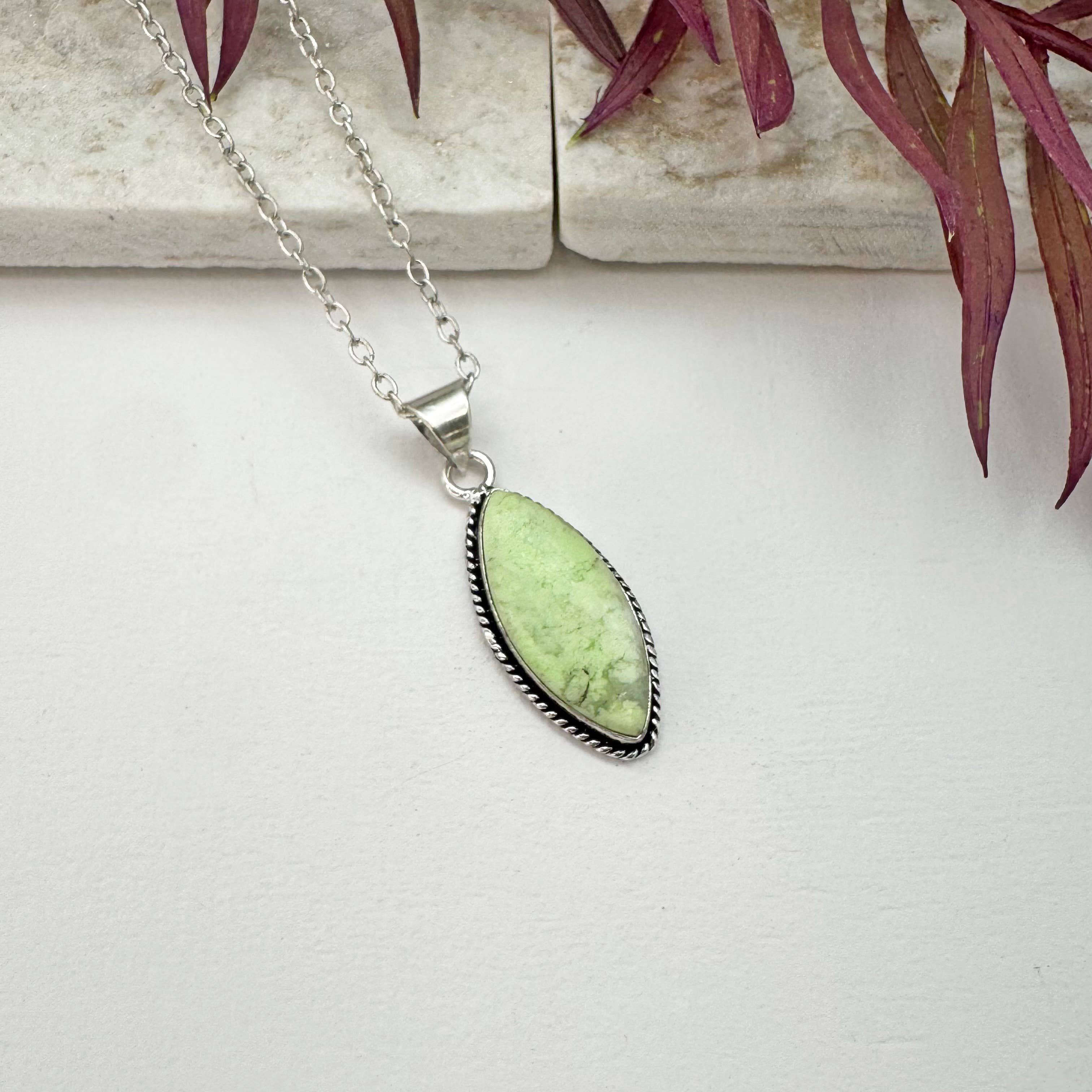 Kashi Semiprecious Large Stone Necklace - Lemon Chrysoprase