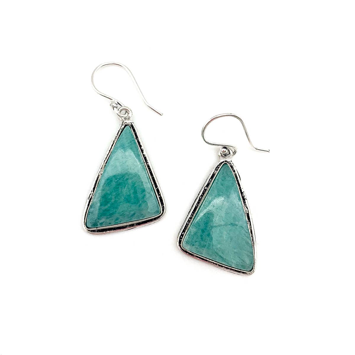Handcrafted Kashi Semiprecious Stone Earrings - Amazonite