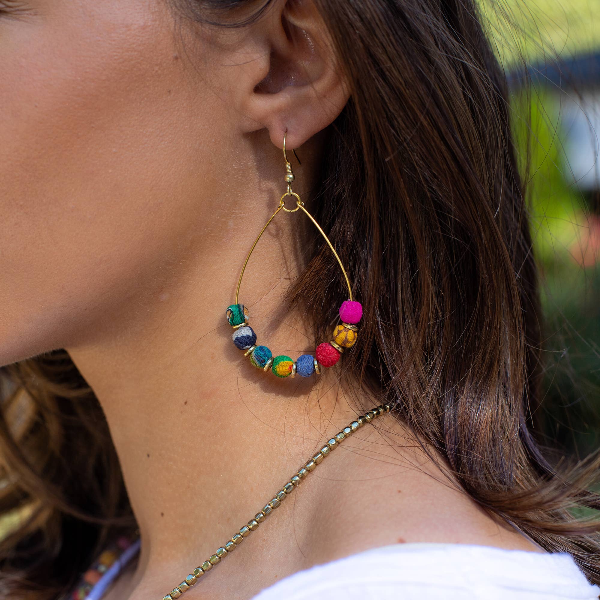 Aasha Open Frame Teardrop Round Bead Earrings