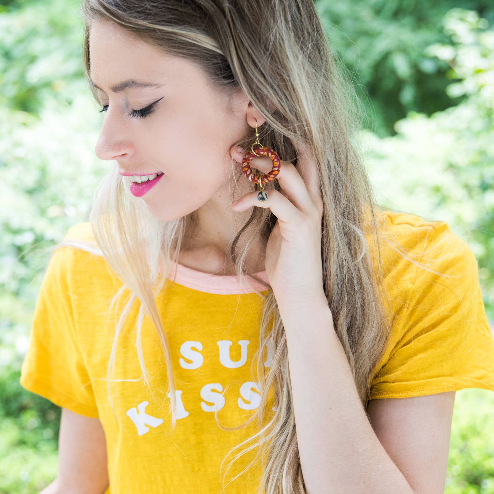 Aasha 24 Assorted Earrings and Wooden Display