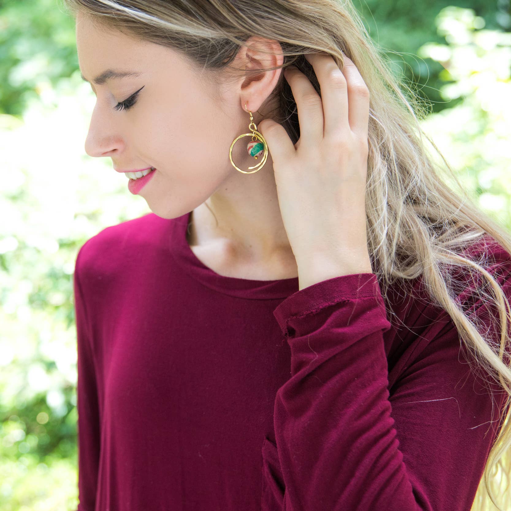 Aasha 24 Assorted Earrings and Wooden Display