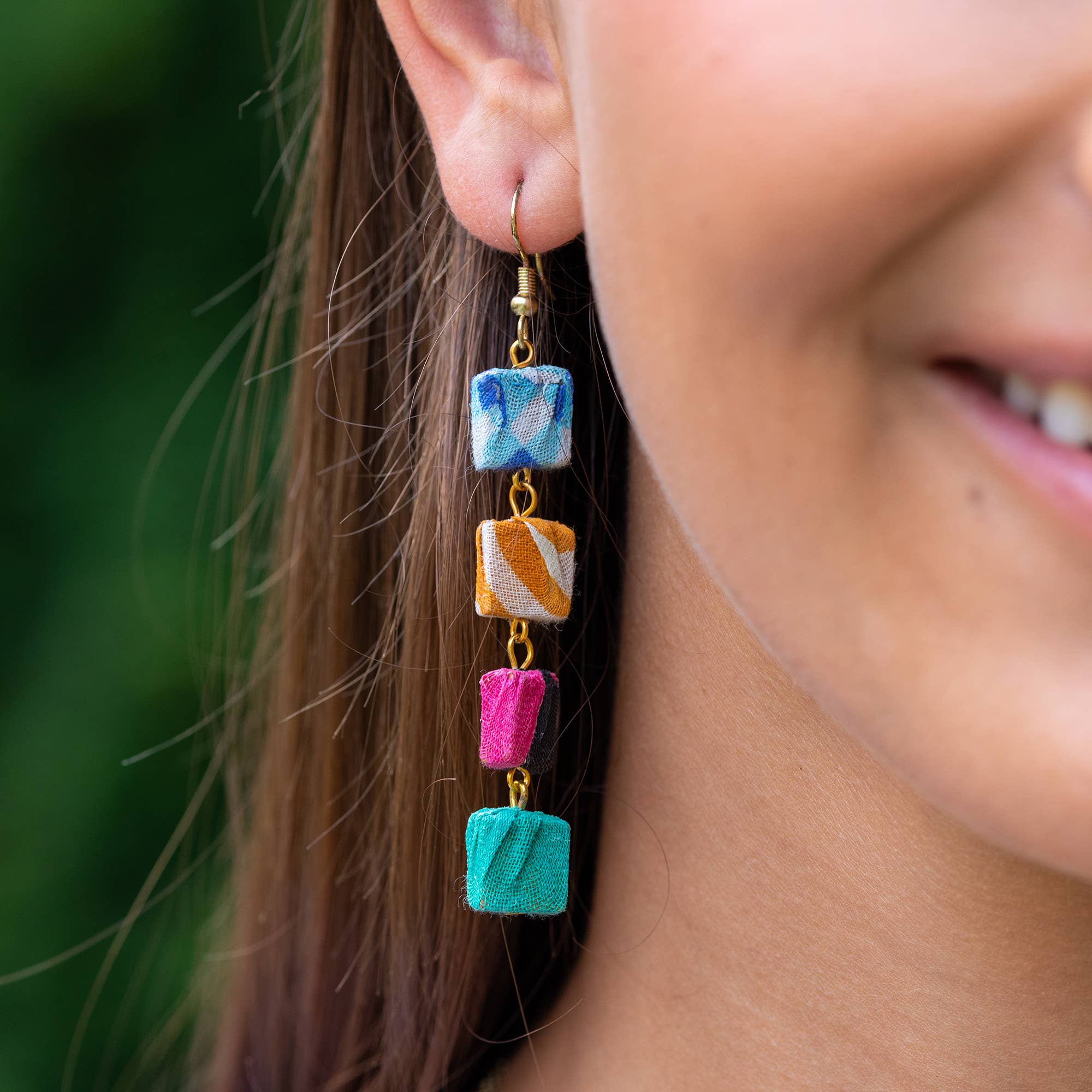 Aasha Kantha Four Cascading Square Beads Drop Earrings