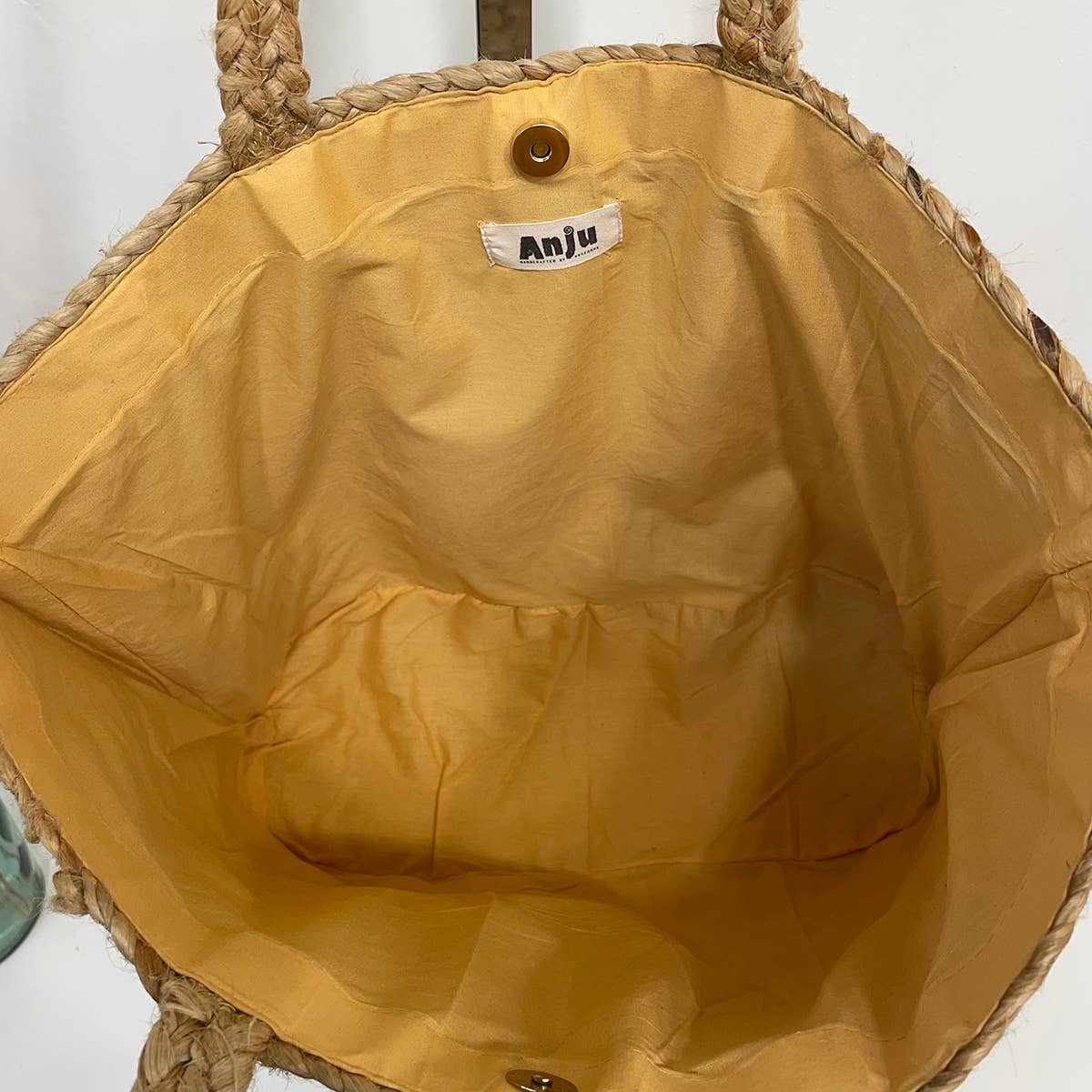 Luna Bag - Jute tote bag with gold and white accents