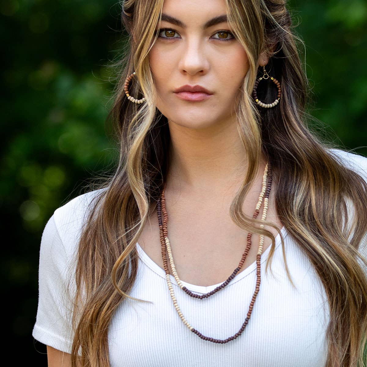 Prismatic Hues Necklace - Espresso, Brown, White