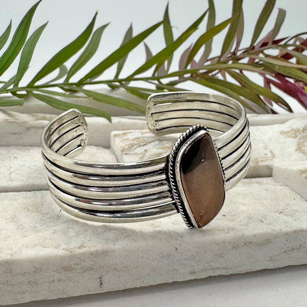 Handcrafted Kashi Semiprecious Stone Cuff - Tigereye