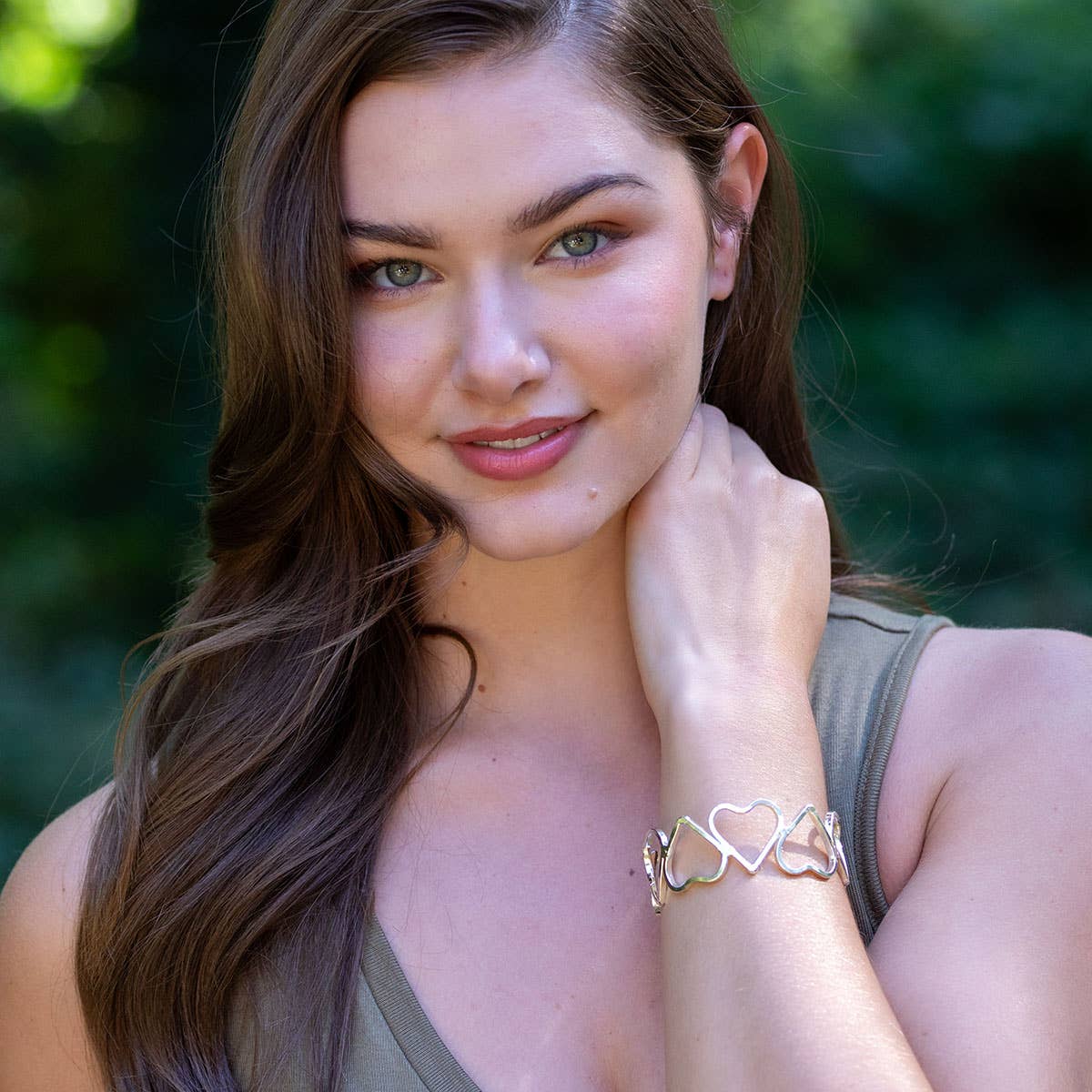 Handcrafted   Heart Link Silver Cuff Bracelet