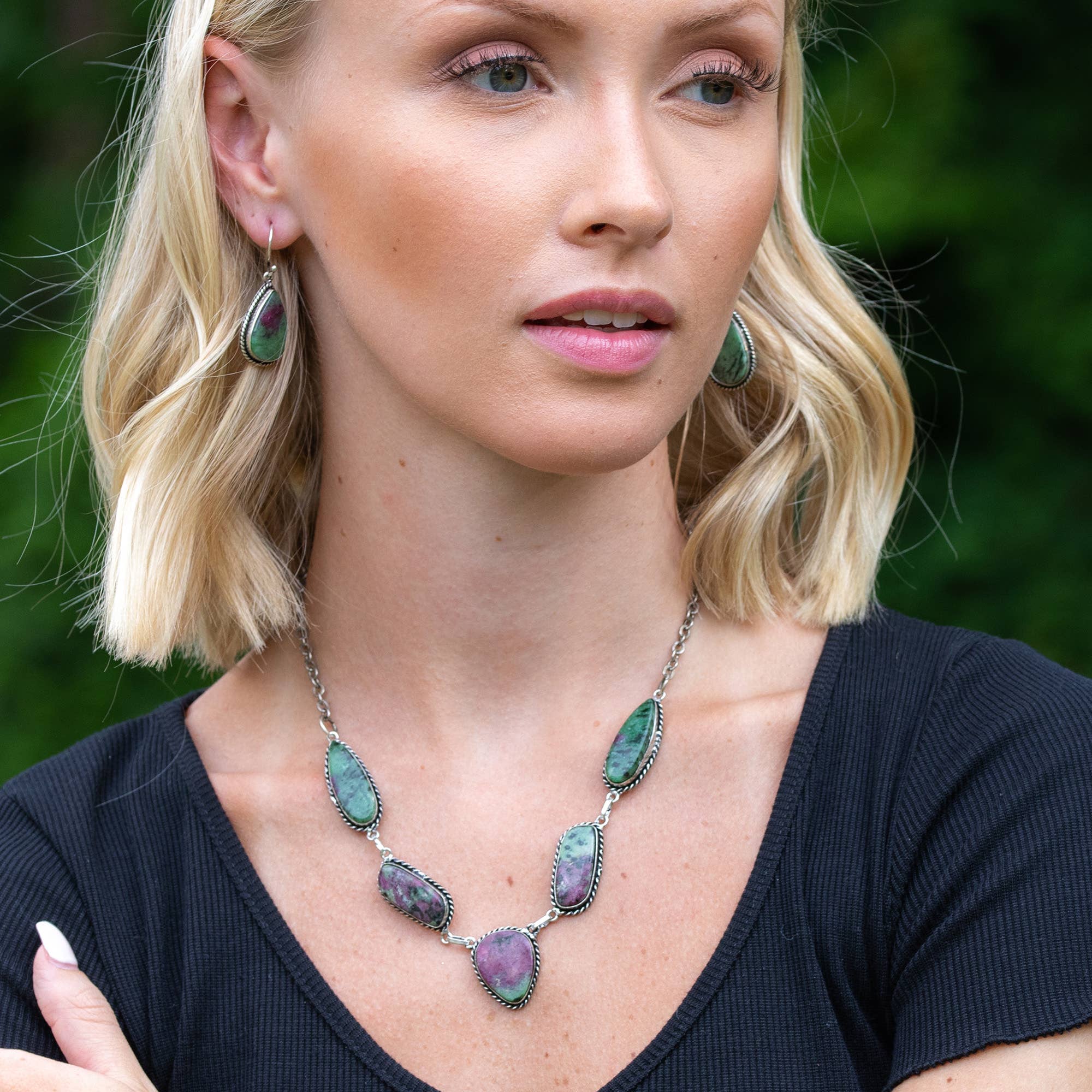 Handcrafted Semiprecious Stone Bib Necklace - Ruby Zoisite