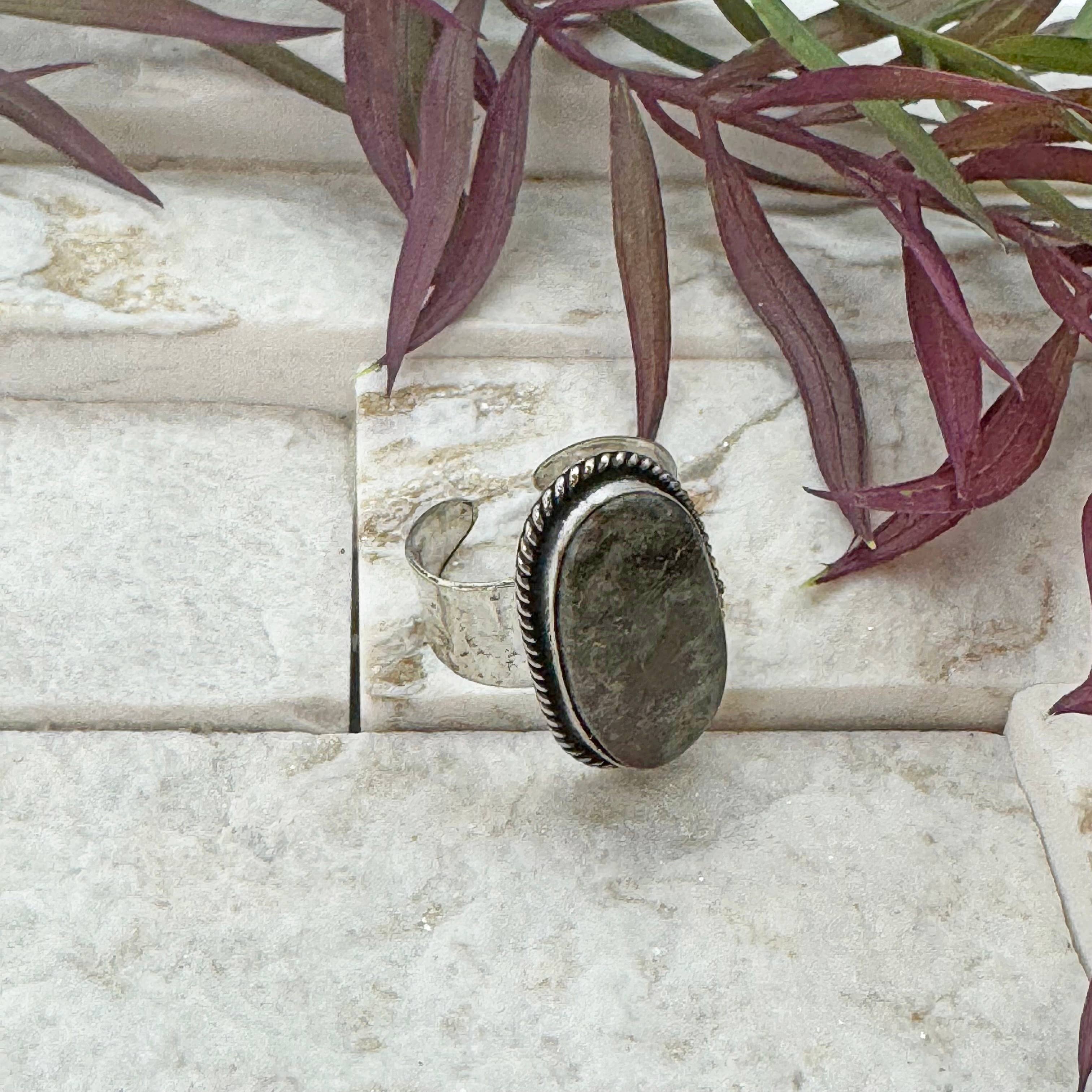 Handcrafted Kashi Semiprecious Stone Ring - Dragon Stone