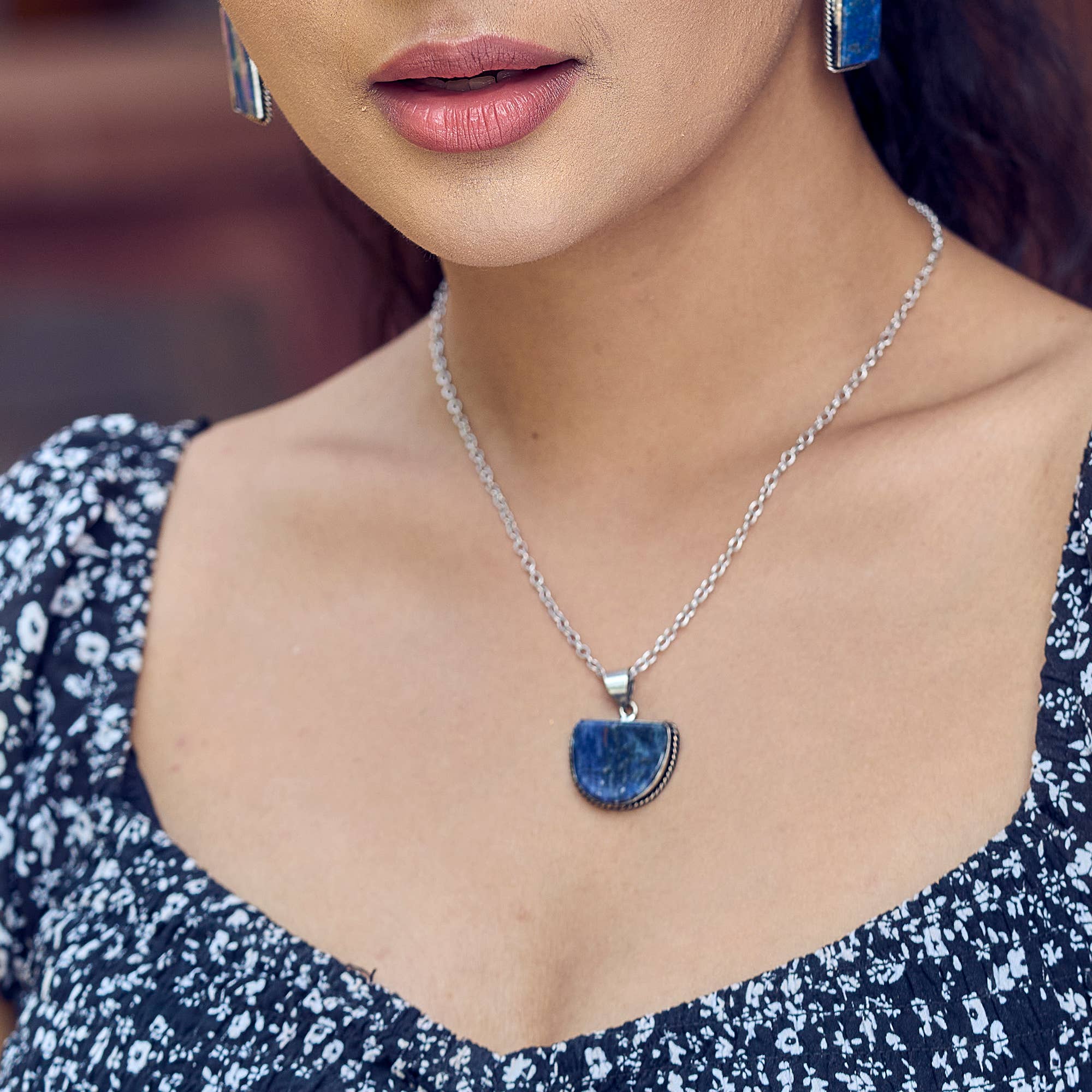 Handcrafted Semiprecious Stone Necklace - Lapis