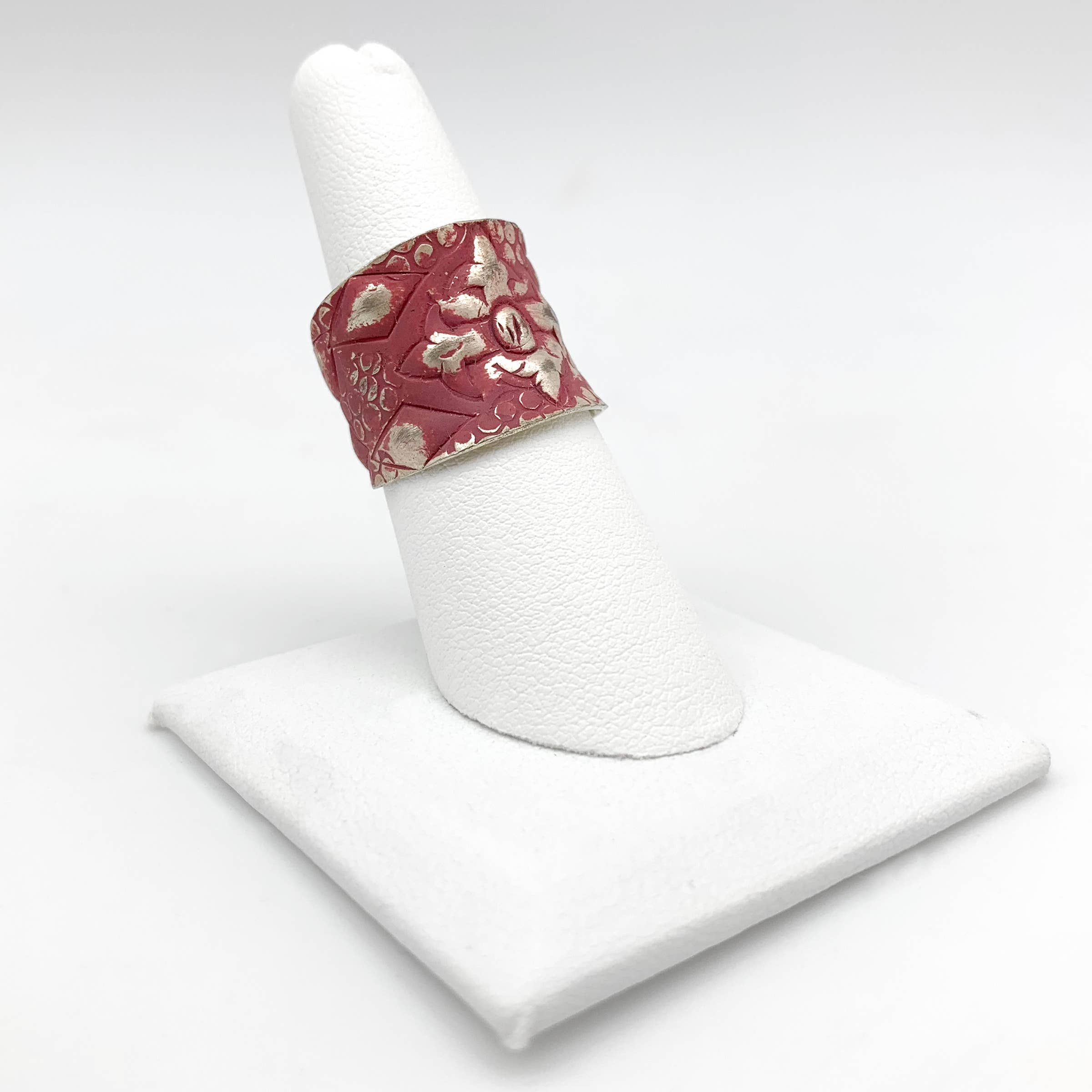 Silver Patina Ring - Pink Linear Shapes