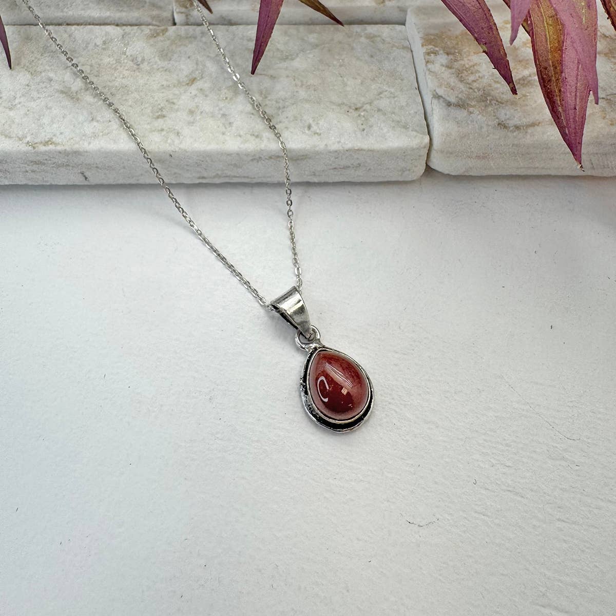 Handcrafted Semiprecious Small Stone Necklace - Garnet