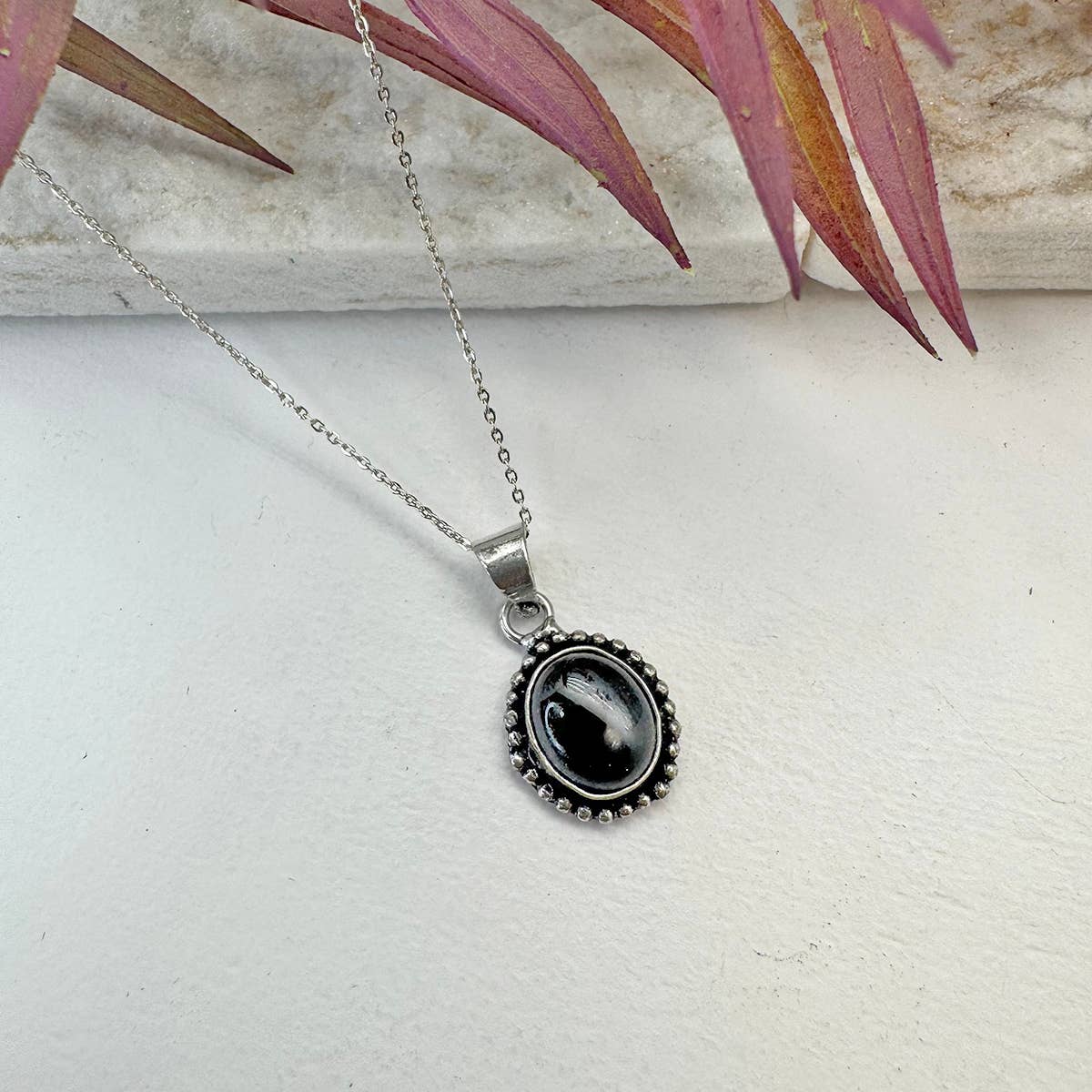 Handcrafted Semiprecious Small Stone Necklace - Black Onyx