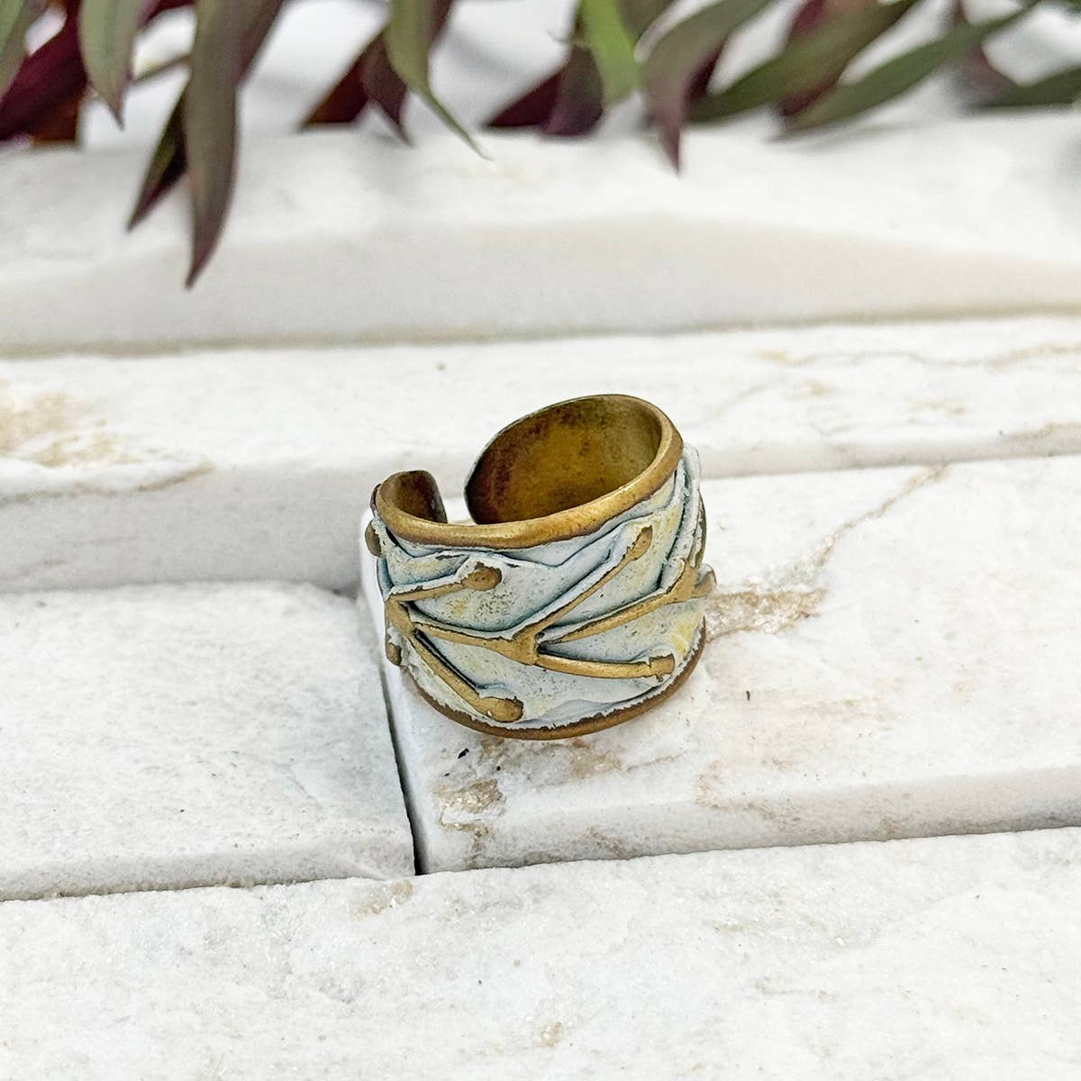 Handcrafted Antique White Dotted Leaf Brass Patina Ring