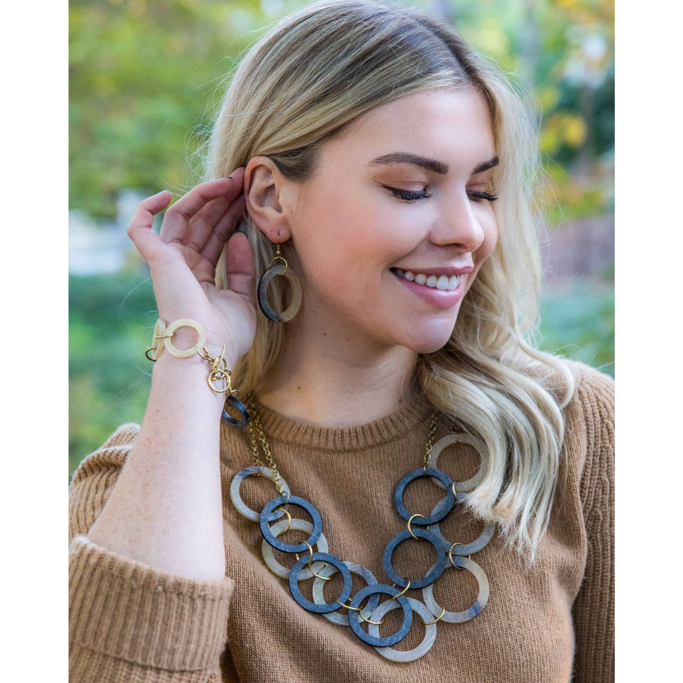 Omala Autumn Neutrals Collection Necklace - Large Rings