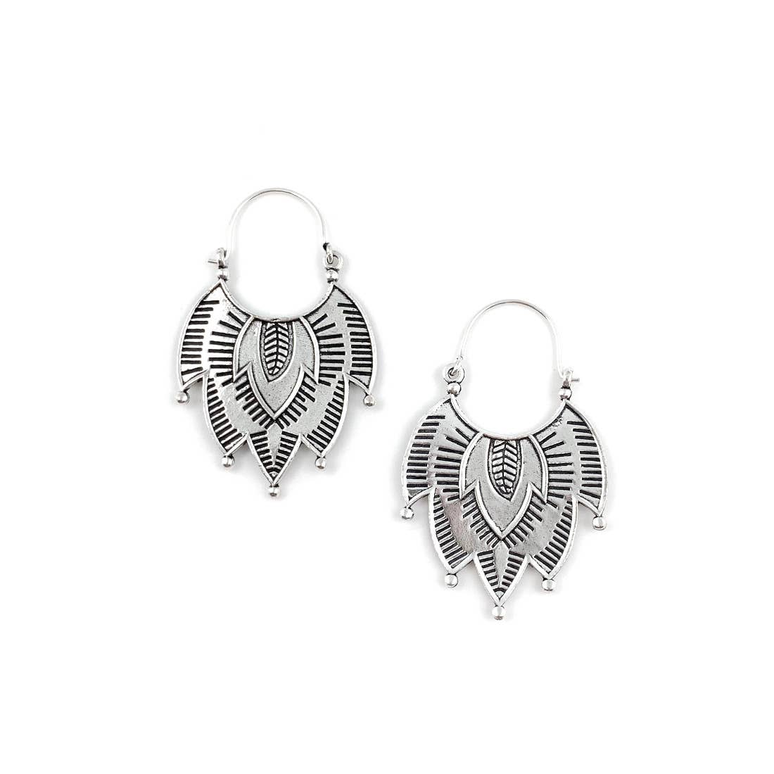 Tanvi Collection Earrings - Silver Striped Pointed Curves