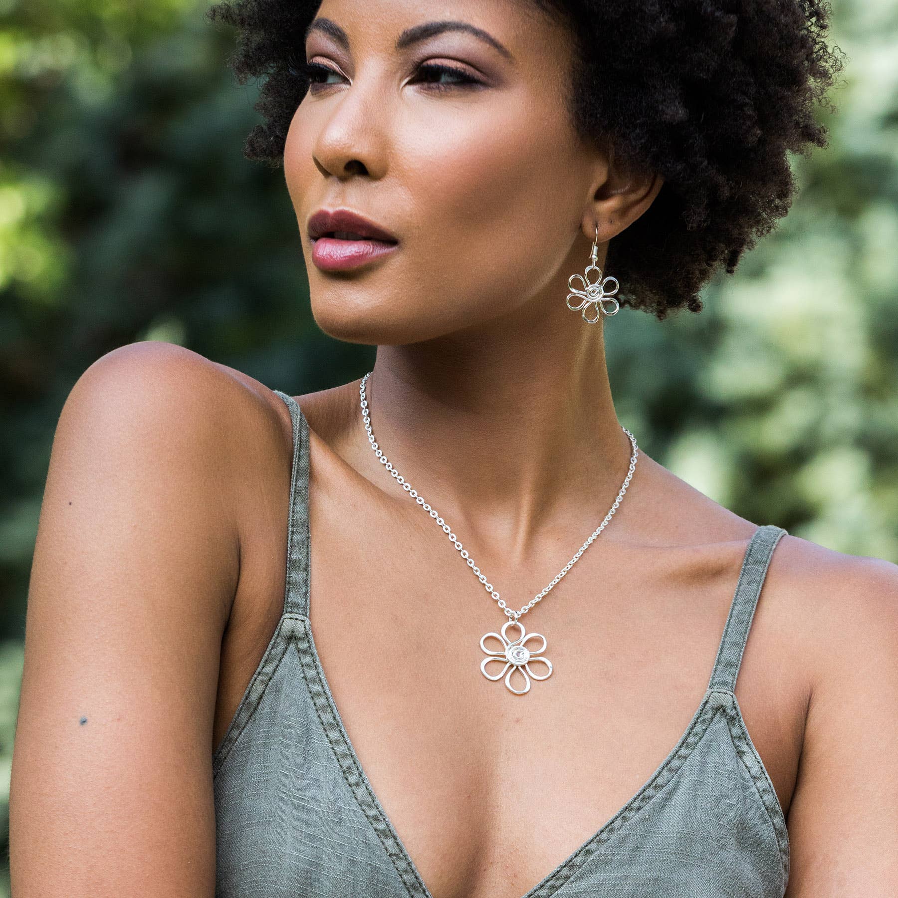 Smaller Size Silver Plated Necklace/Earrings Prepack