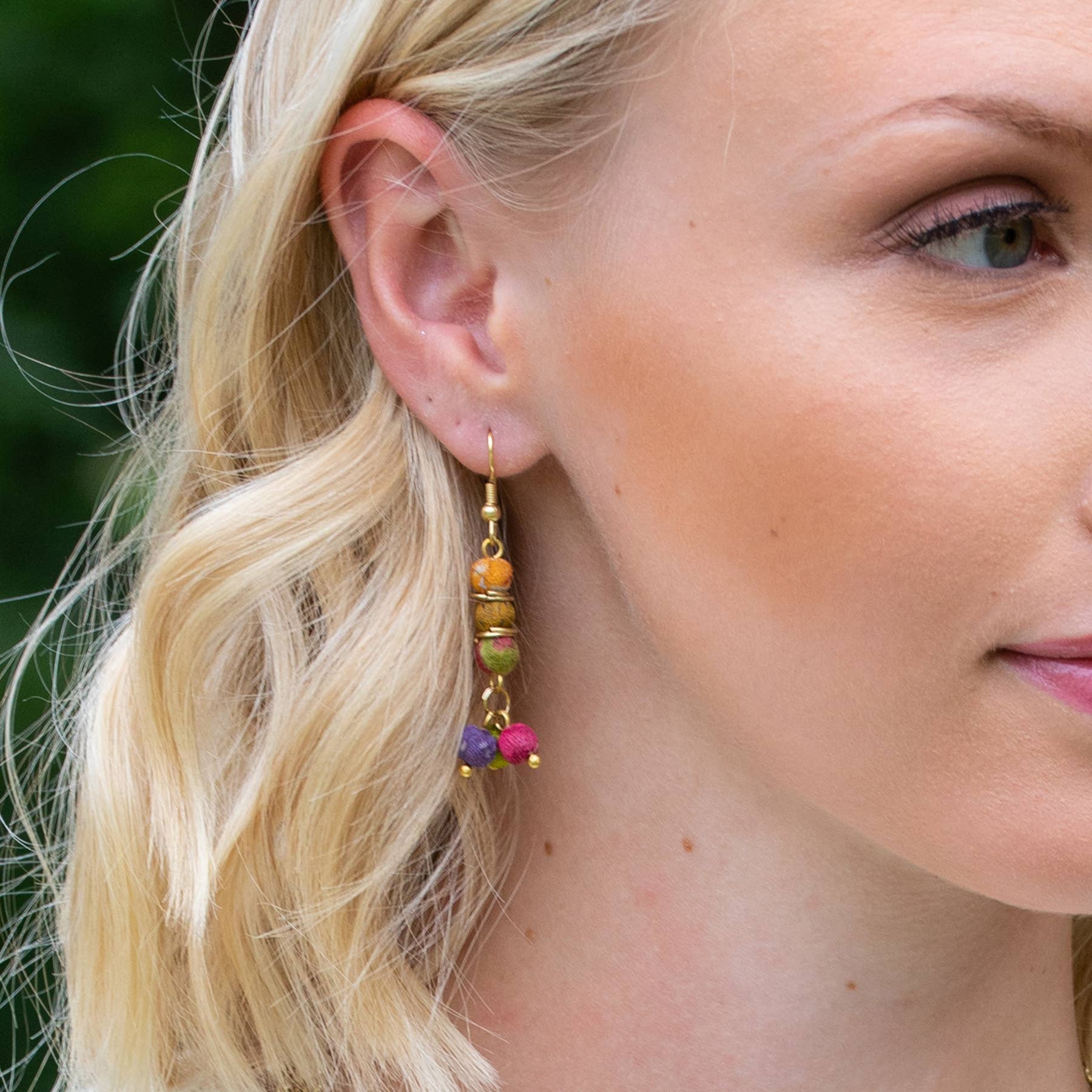 Aasha Three Beads with Beaded Cluster Earrings