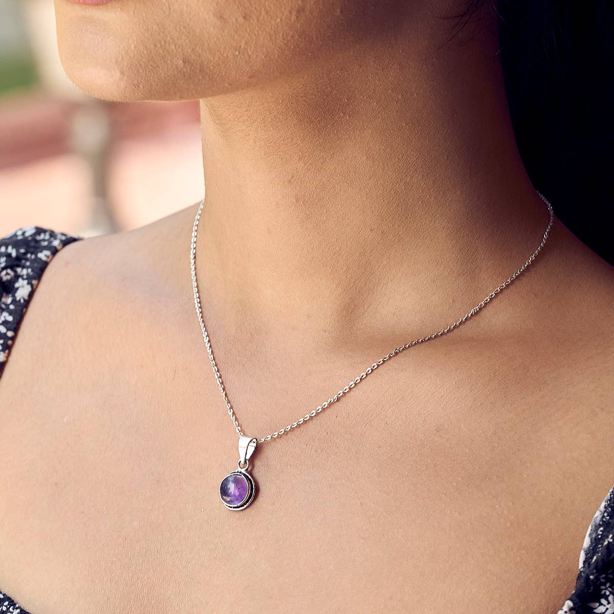 Handcrafted Semiprecious Small Stone Necklace - Amethyst