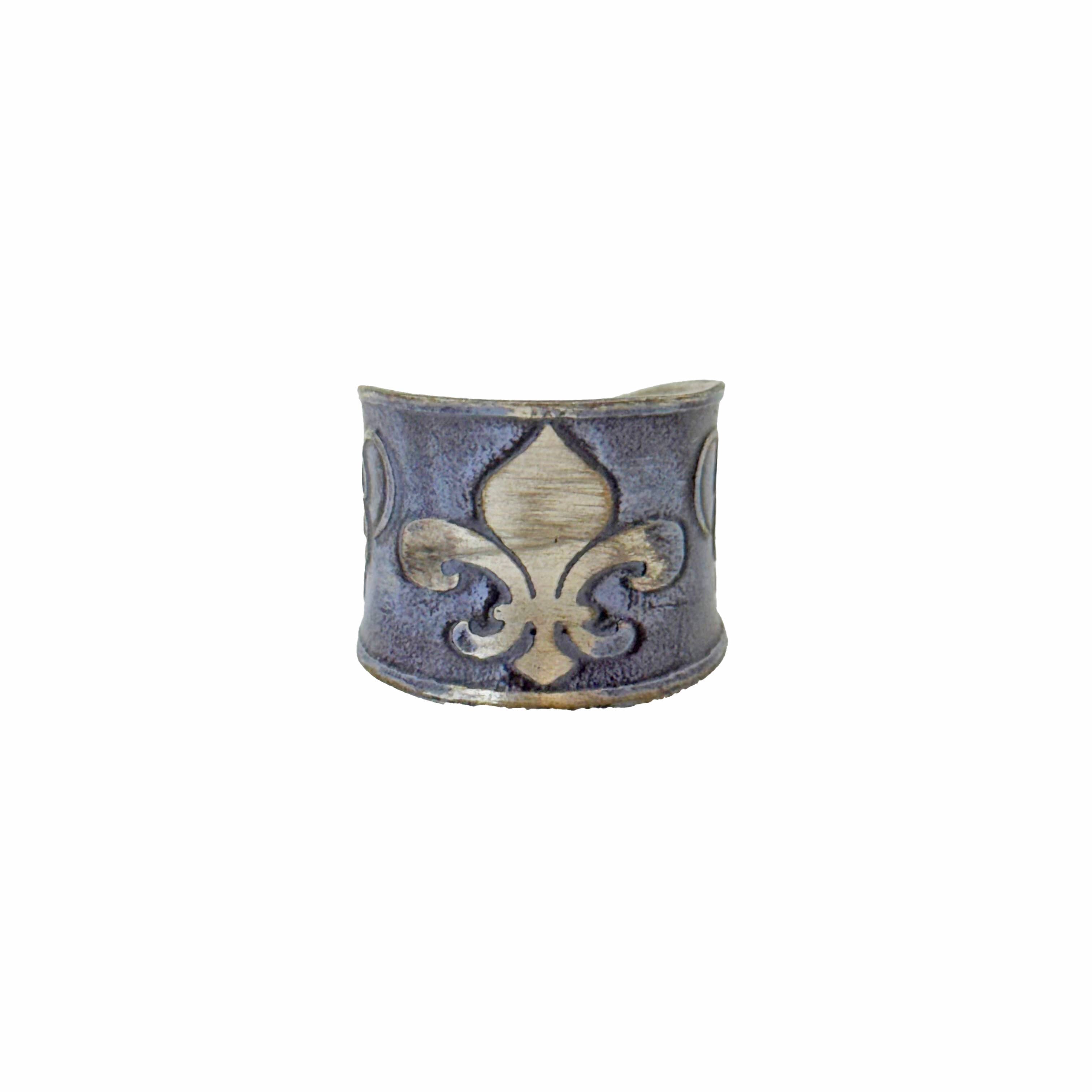 Handcrafted Silver Patina Fleur-de-lis Ring