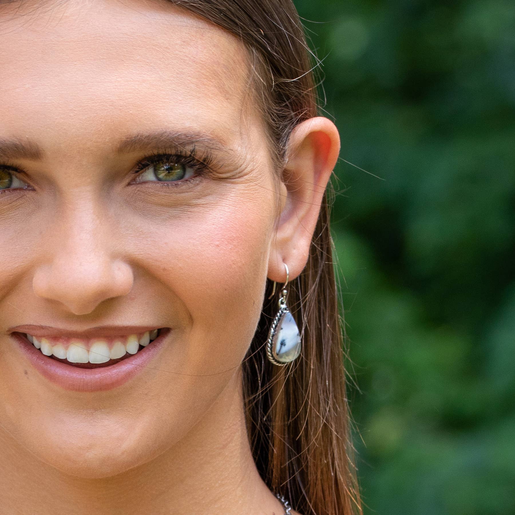 Kashi Semiprecious Stone 24 Earrings Prepack (with Display)